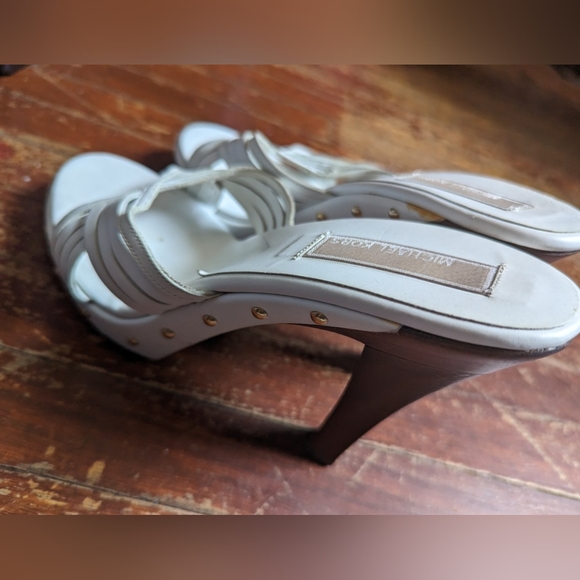 Michael Kors white leather platform sandals - Picture 2 of 5